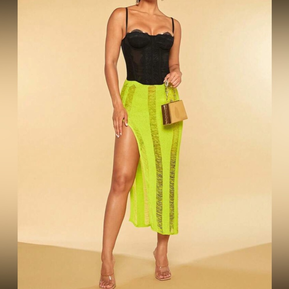 Luxe lace bustier corset cami crop top - Picture 10 of 16